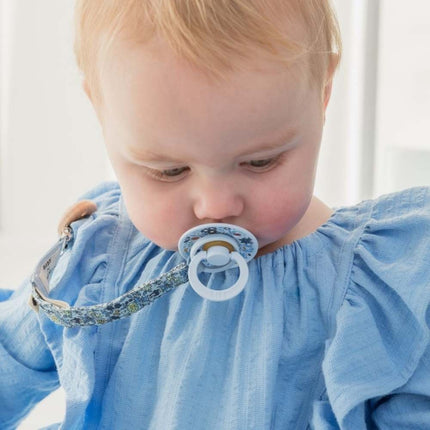 BIBS x Liberty Speenkoord Chamomile Lawn Baby Blue