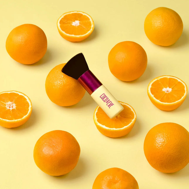 Coco&Eve Deluxe Vegan Zelfbruiner Kabuki Brush