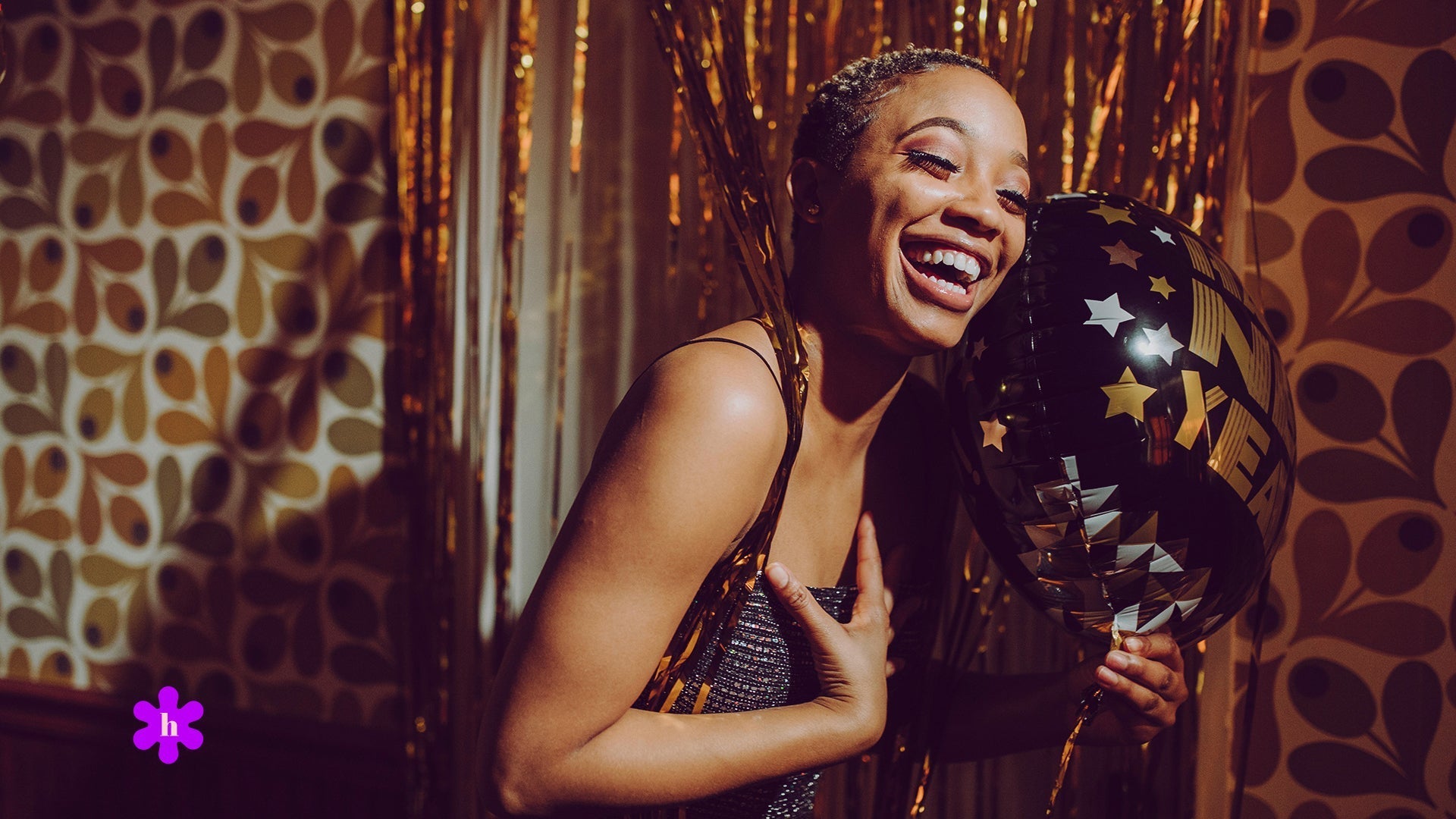 Christmas beauty FAQ: red jouw partylook