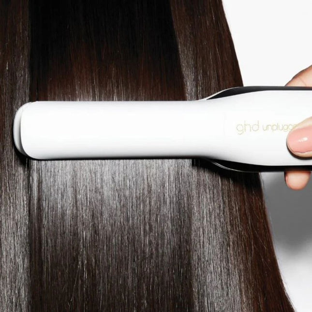 GHD Unplugged™ Styler® Iron - White