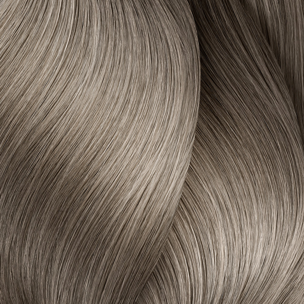 9.18 - Milkshake Very Light Ash Mocha Blonde