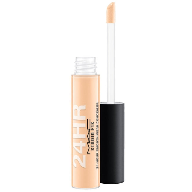 MAC Cosmetics NC30 Studio Fix 24-Hour Smooth Wear Concealer - 7ml