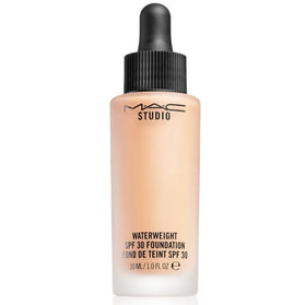 MAC Cosmetics Studio Waterweight Foundation SPF30 - NW22