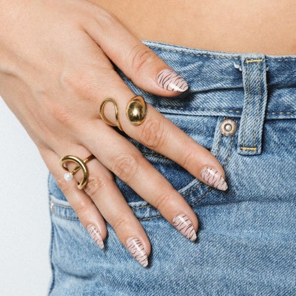 Maniac Jungle Vogue Polish Sticker - 28pcs