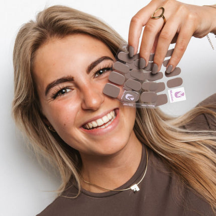 Maniac Teddy Taupe Polish Sticker - 28pcs