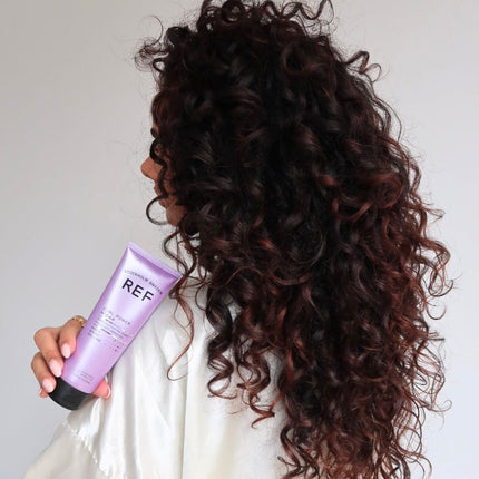 REF Curl Volume Limited Edition Box