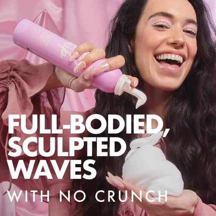 Umberto Giannini Wavy Whip Style Control Mousse - 200ml
