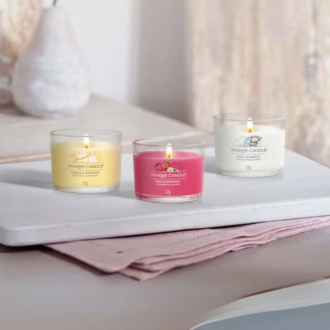 Yankee Candle Vanilla Cupcake Filled Votive - 37gr